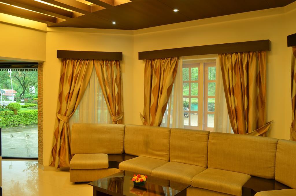 Hotel Royal Retreat Munnar Esterno foto